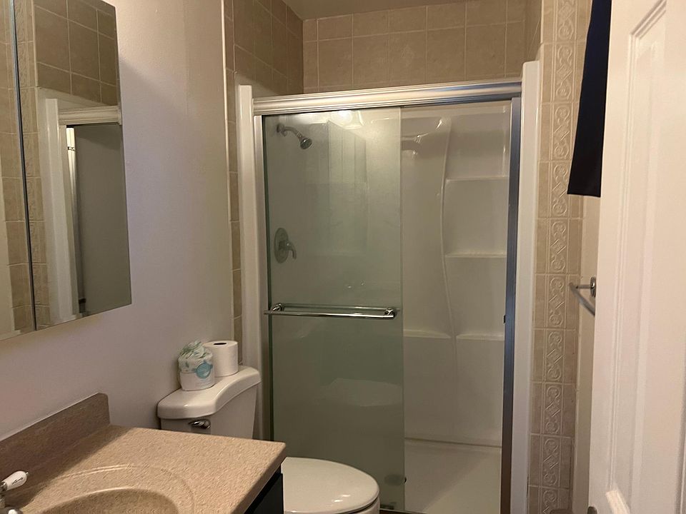 1st image of 504 Nut Tree Ct