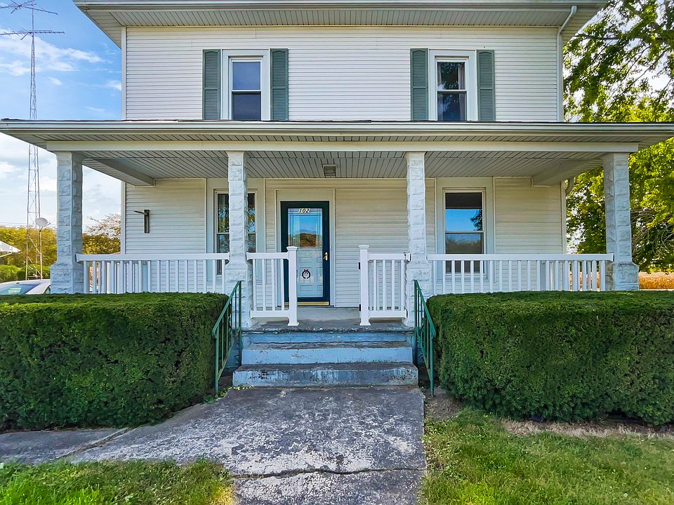 102 S Central St, Danforth, IL 60930 Zillow