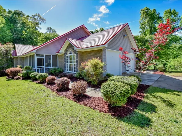 4815 Cumberland Rd, Tuscaloosa, AL 35404
