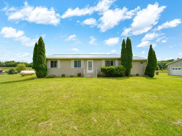 11437 Kathleen Ct, Brooklyn, MI 49230