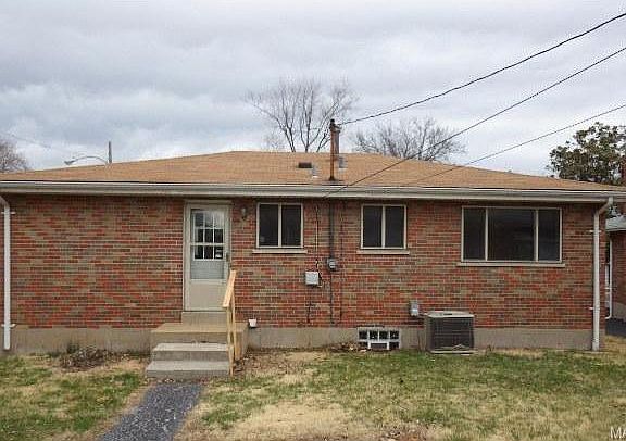3rd image of 8950 Kathlyn Dr