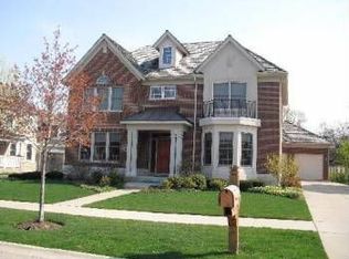 3071 Saratoga Ln, Glenview, IL