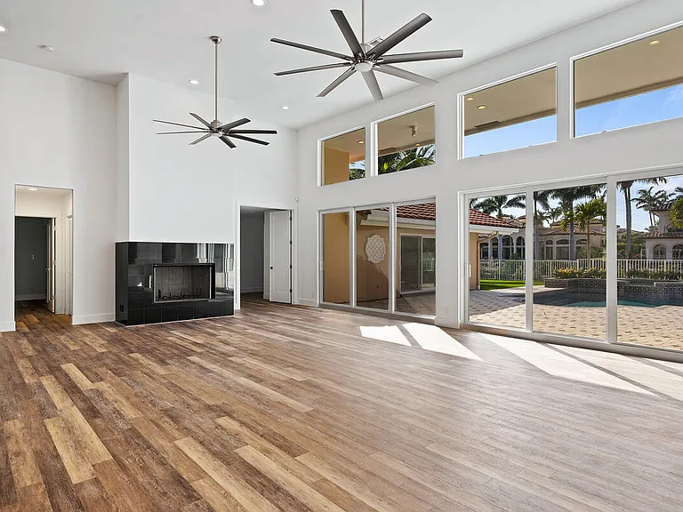 533 E Alexander Palm Rd — Photo 15