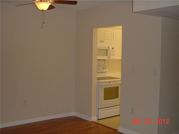 2nd image of 1955 NE 135th St APT 302
