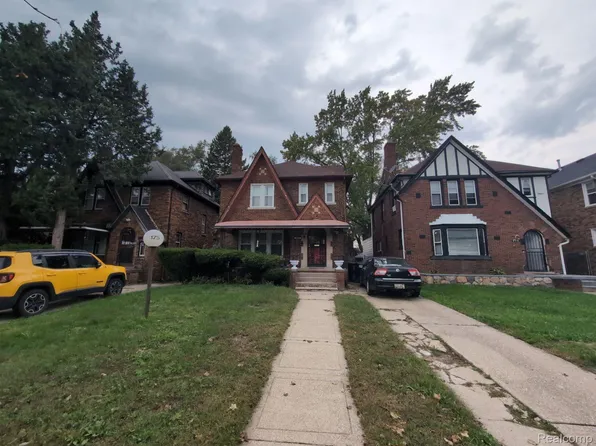17545 San Juan Dr, Detroit, MI 48221