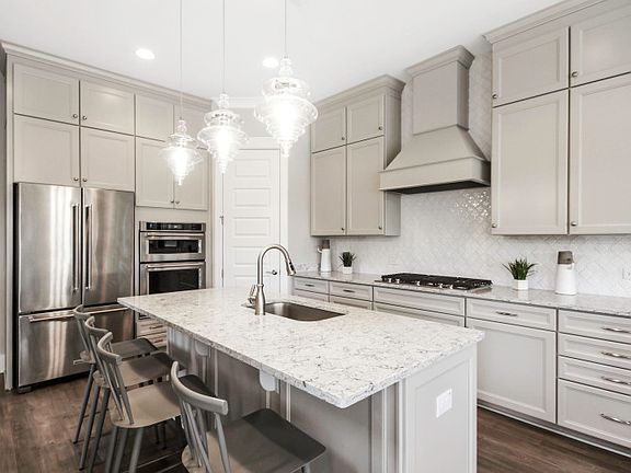 Beautiful and Spacious Kitchen - Model Representation