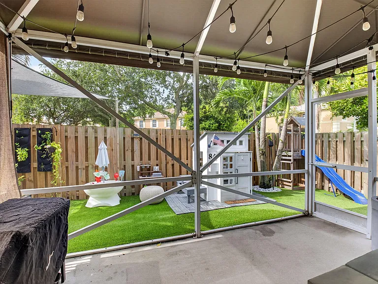 3616 Asperwood Cir — Photo 30