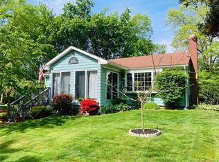 14 Orchard Ln, Old Saybrook, CT 06475