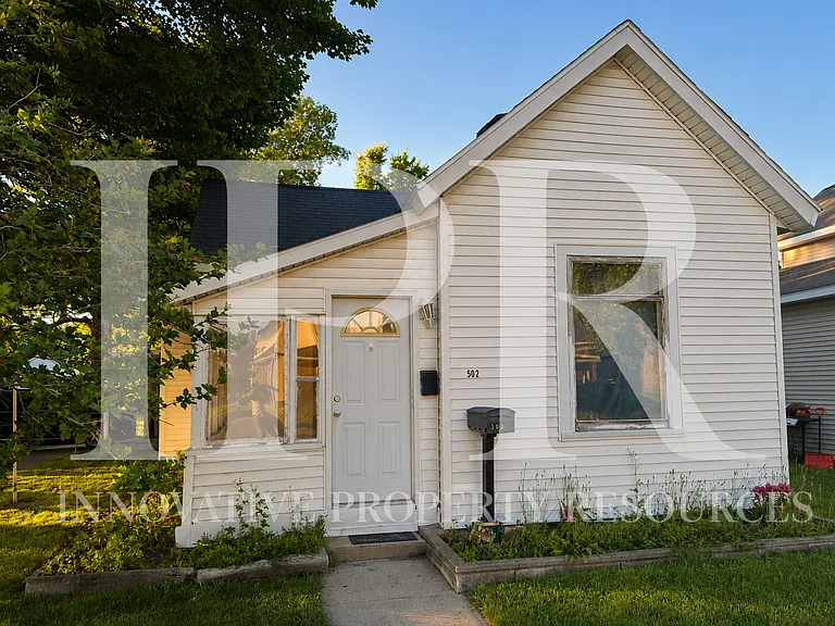 502 Webster St — Photo 1