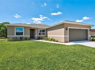 1524 NE 35th Ter, Cape Coral, FL 33909