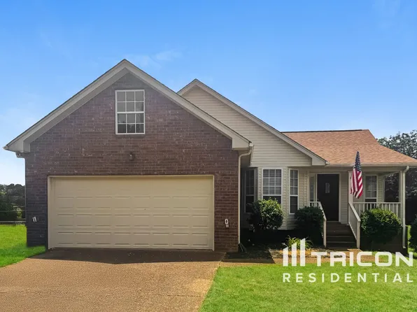 3101 Chateau Valley Dr, Nashville, TN 37207