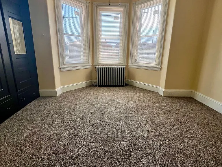 4728 Edmund St — Photo 14