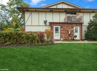 806 Dracut Ln, Schaumburg, IL 60173