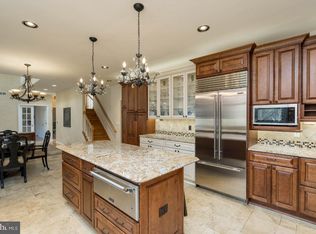 28 Aster Ct, Belle Mead, NJ