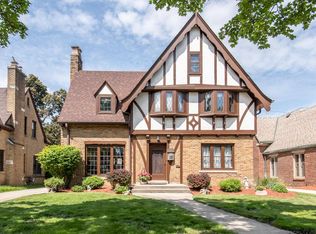 325 N 50th St, Milwaukee, WI 53208
