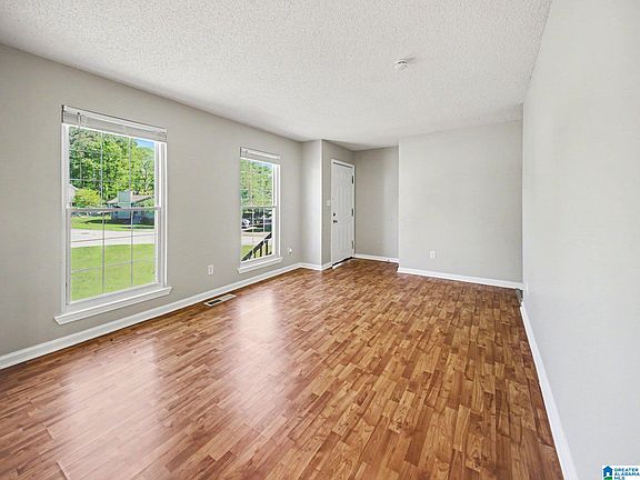 4th image of 5414 Saddle Ridge Ln
