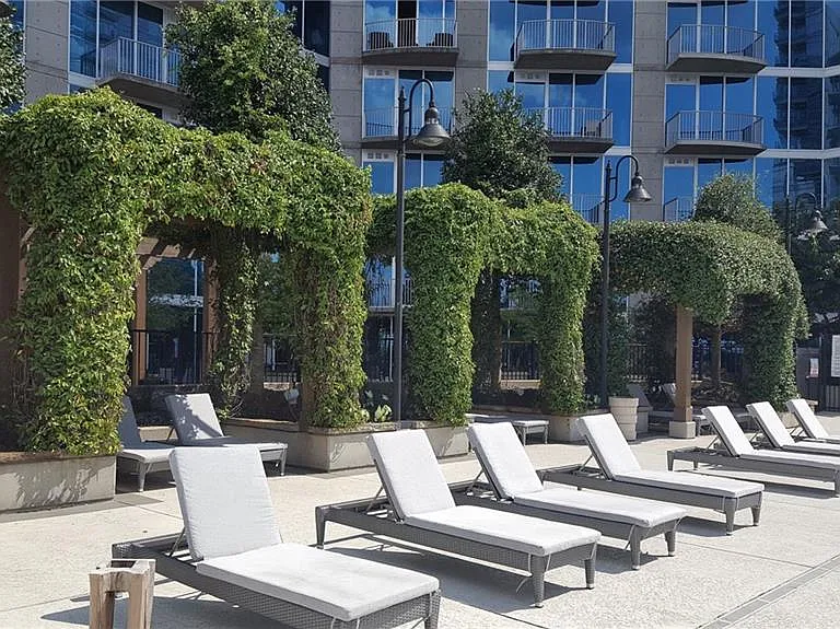 400 W Peachtree St NW #3606 — Photo 18