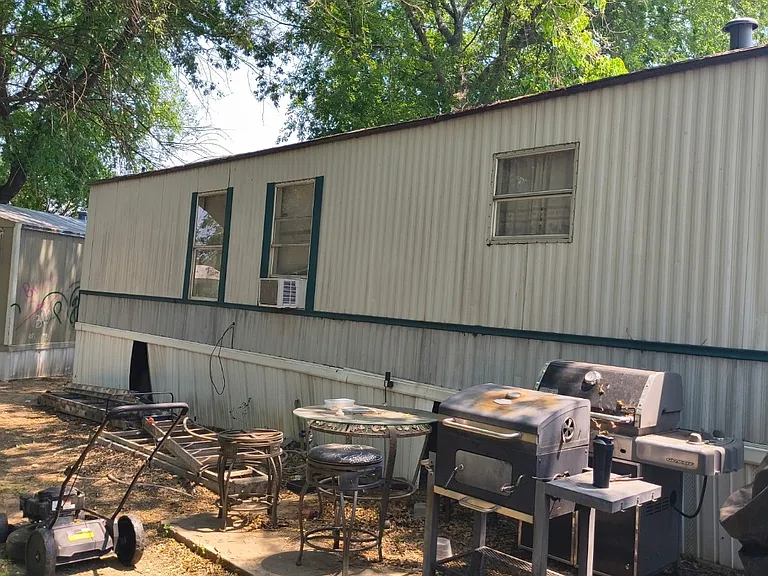 7600 W Military Dr — Photo 15