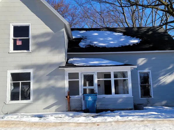 616 S State St, Hart, MI 49420