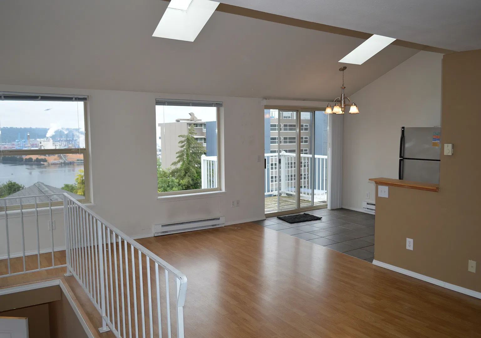 View Condo in Down Town Tacoma! — Photo 4