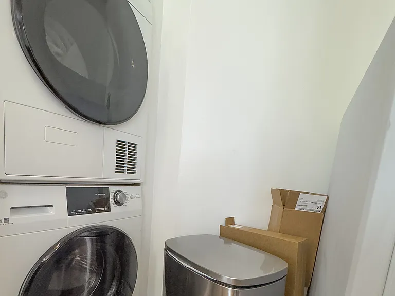 115 E 72nd St #4B — Photo 11