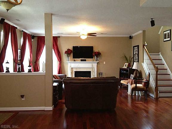 5th image of 524 Normandy St