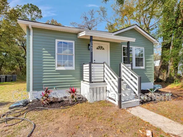 2642 Ferrara Dr, North Charleston, SC 29405