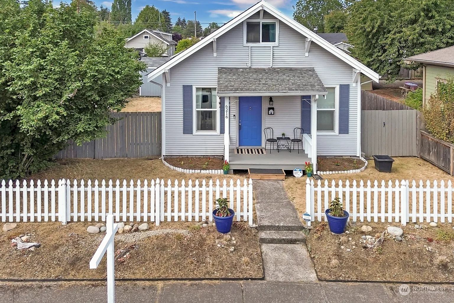 6216 S Oakes Street photo 1