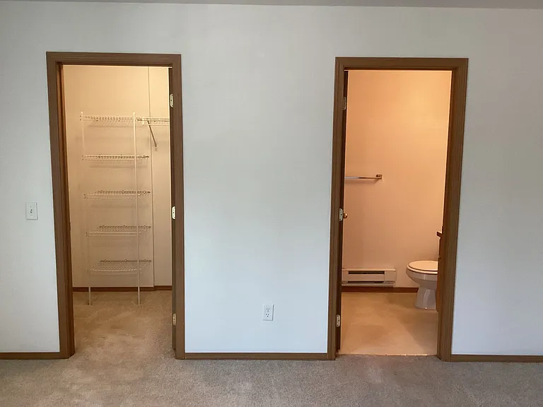 307A & 307 N Hallett St #B — Photo 13