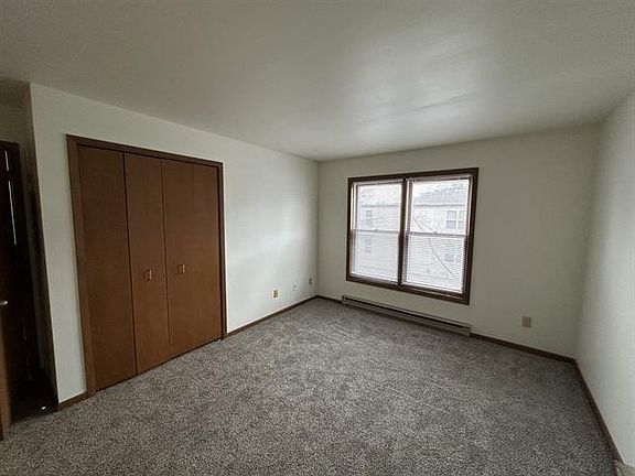 5th image of 6734 Park Ridge Drive #D