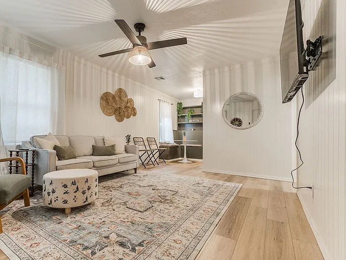 411 Showalter Dr — Photo 19