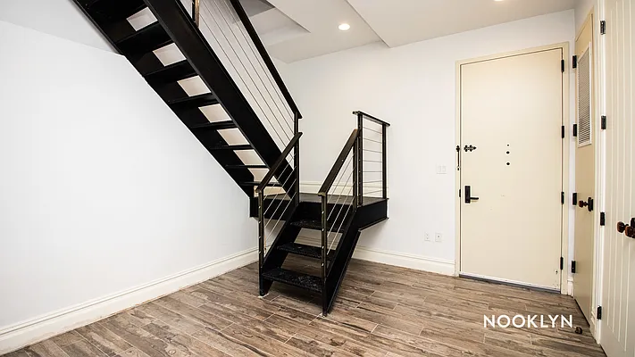 Rented by Nooklyn NYC LLC | media 38