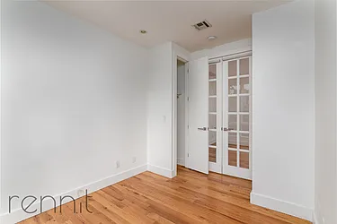 Rented by Rennit Inc.