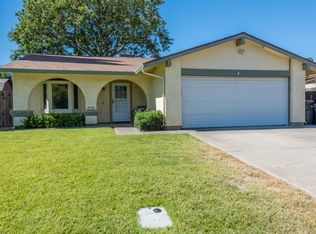 355 Valleywood Dr, Woodland, CA 95695