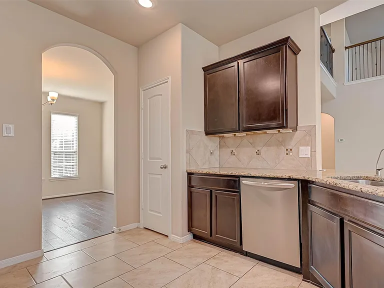 5340 Pointe Spring Xing — Photo 22