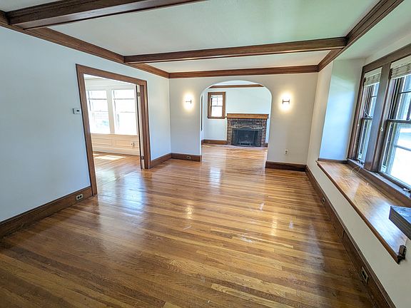 2nd image of 50 Foster Rd
