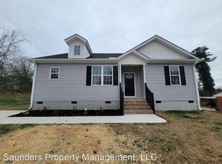 2924 Teresa Ave, Winston Salem, NC 27105