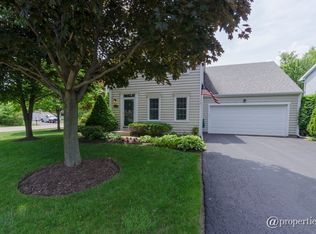 106 Mainsail Dr, Grayslake, IL 60030