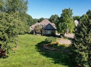 5899 Pheasant View Dr NE, Ada, MI 49301