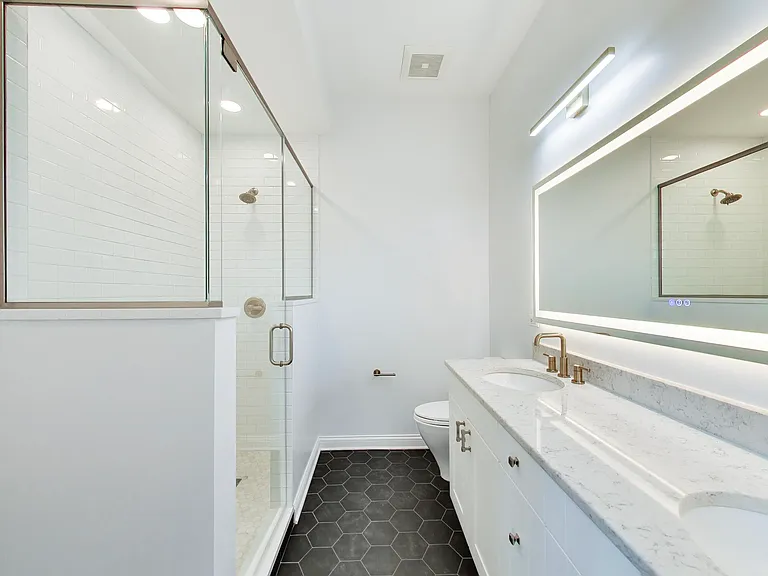 1347 W Washington Blvd #4B — Photo 12