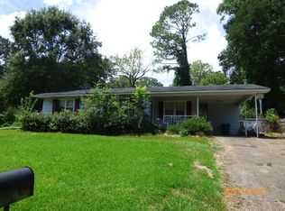 102 Holly Dr, Natchez, MS 39120