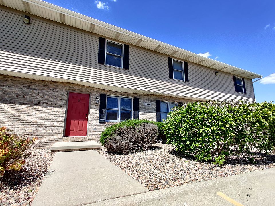 1st image of 2406 Clearwater Ave APT 1