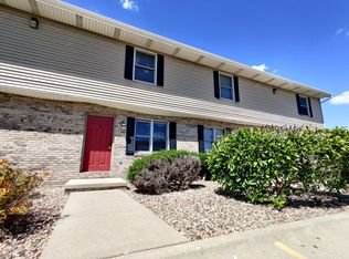 2406 Clearwater Ave APT 1, Bloomington, IL 61704