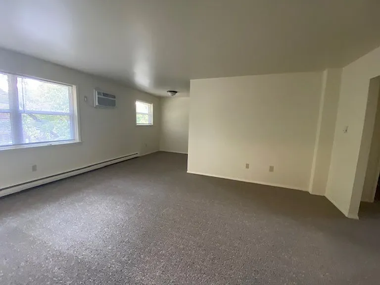 State Place Apartment Homes — Photo 131