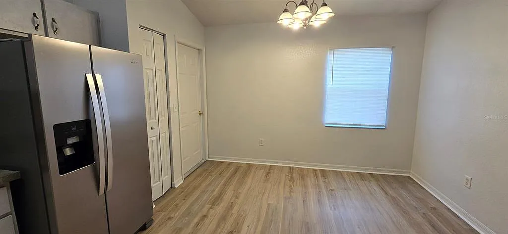 3 bed, 2.0 bath, 1624 sqft, $1,575 — Photo 4