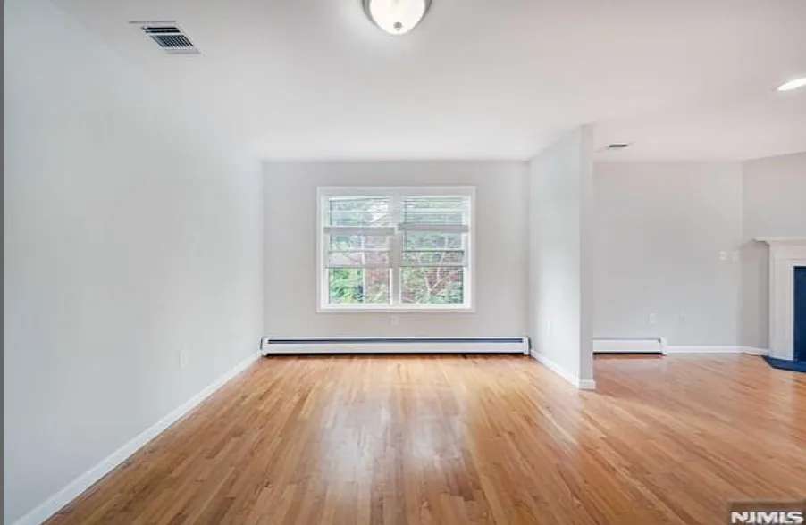 3 bed, $3,400 — Photo 4
