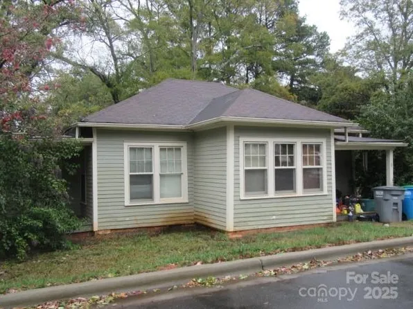 9 Poplar St, Belmont, NC 28012