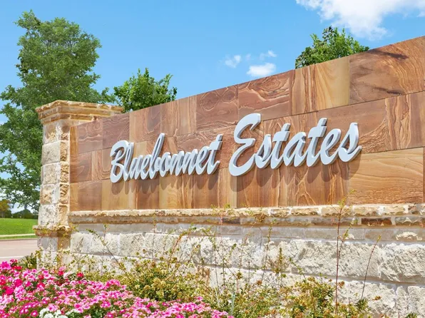 2017 Ava Dr, Ennis, TX 75119