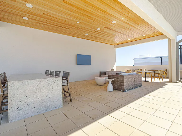 Bimini Square Apartments — Photo 22