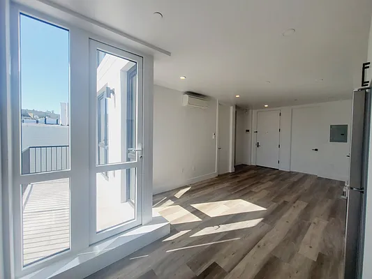 Rented by Corcoran | media 18